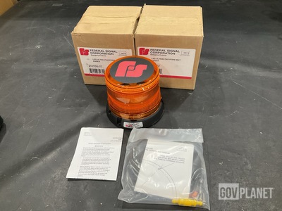 (76) Federal Signal 252650-02 Amber LED Beacon Lights