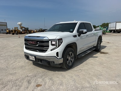 2023 GMC Sierra 1500 4x4 Crew Cab Pickup