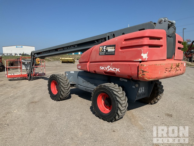 ELEVADOR TELESCóPICO 2017 SKYJACK 4WD SJ66T