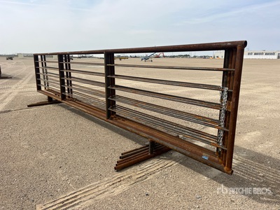 Quantity of (5) 24 ft Livestock Panel