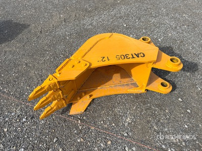 2025 GIYI GY-BK 12 in Digging Excavator Bucket - Fits Cat 305 (Unused)