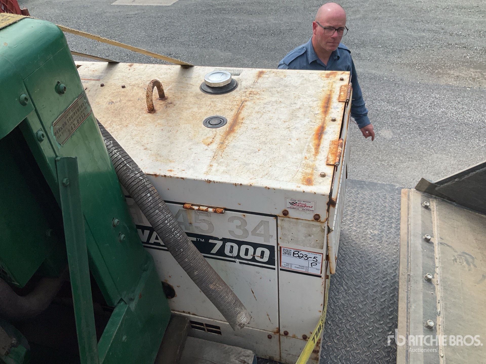 Multiquip Whisper Watt7000 Generator Set