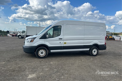 2018 Ford Transit 250 Fourgon cargo