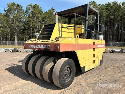 2005 Dynapac CP271 9 Wheel Pneumatic Roller