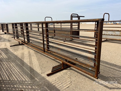 Quantity of (5) 24 ft Livestock Panel