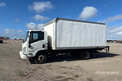 2019 Isuzu NPR HD 4x2 Camion fourgon