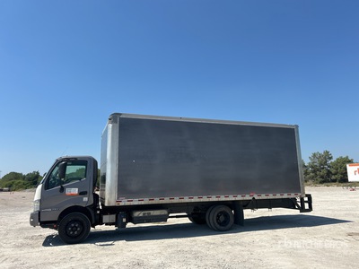 2017 Hino 195H Hybrid 4x2 Camion fourgon