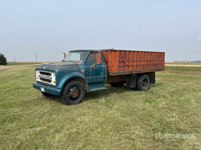 1967 Chevrolet 40 4x2 Camion à grains