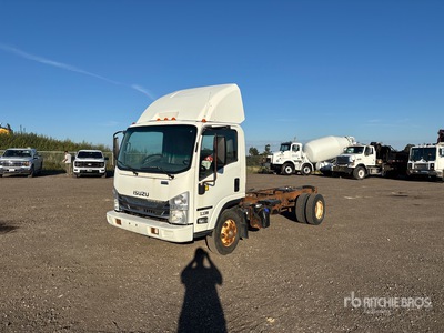 2016 Isuzu NPR 4x2 Cab and Chassis
