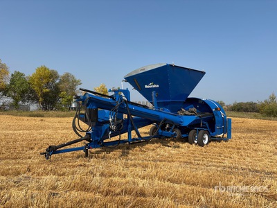 2020 Neeralta 10 ft 8 in Grain Bagger