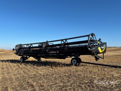 2021 MacDon FD135 35 ft Flex Draper Tête de moissonneuse/batteuse