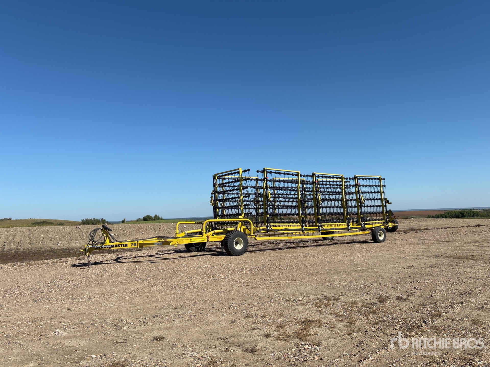 2022 Degelman SM7-70 70 ft Mid Harrow
