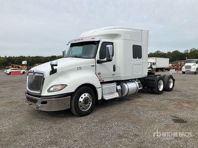2019 International LT625 6x4 Ciągnik siodłowy T/A z kabiną sypialną