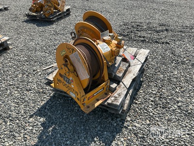 (2) Ingersoll-Rand FA2-8XK/02030 Air Winches