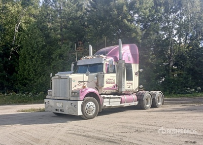 2014 Western Star 4900FA 6x4 Heavy Haul T/A Sleeper Truck Tractor