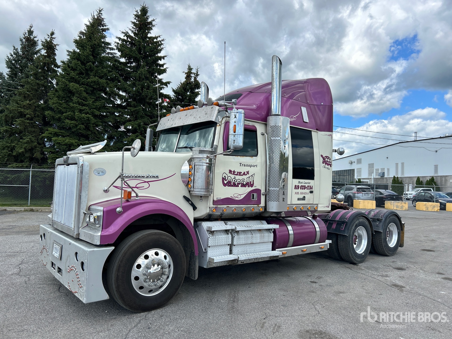 2014 Western Star 4900FA 6x4 Heavy Haul T/A Sleeper Truck Tractor