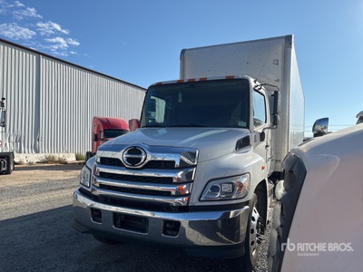 2023 Hino L6 4x2 Van Truck