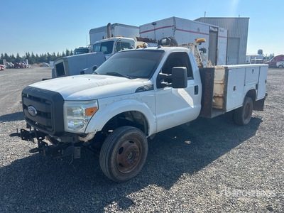 2013 Ford F-450 XL 4x4 Service Truck (Inoperable)