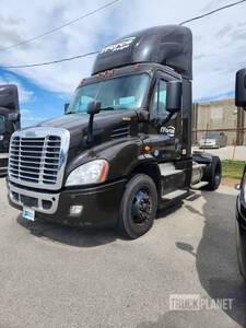 2018 Freightliner Cascadia 113 2-Achs Sattelzugmaschine (Inoperable)