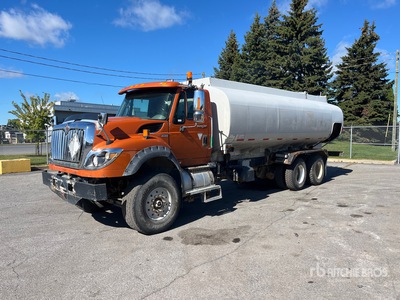 2013 International 7600 6x4 Fuel Truck