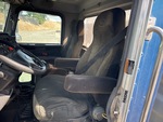 Cab with Seats/armrests