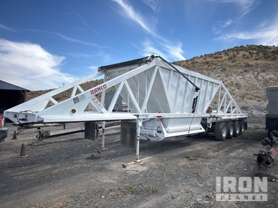 2003 Ranch Manufaturing LW26-44-4 16 ft Quad/A Belly Dump Trailer