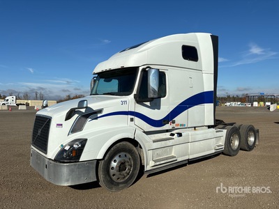 2018 Volvo VNL 6x4 Cabeza Tractora Cabina Dormitorio