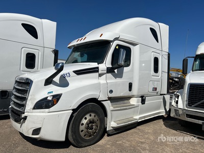 2019 Freightliner Cascadia 126 6x4 T/A Sleeper Truck Tractor