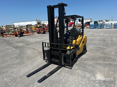 2008 Hamech G32HT-16 3750 lb Pneumatic Tire Carrelli Elevatori