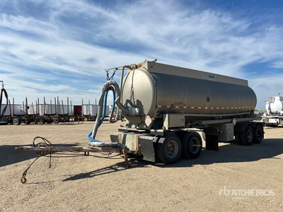 2014 Advance 32000 L Quad/A Tanker Trailer