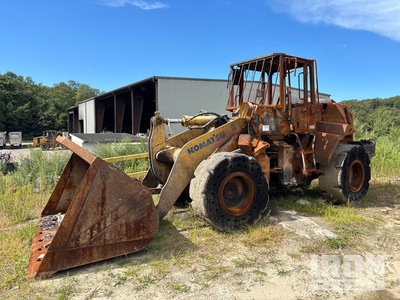 Komatsu WA320-5 Pala Cargadora (Inoperable)
