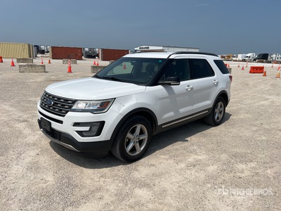 2017 Ford Explorer XLT AWD Véhicule utilitaire sport