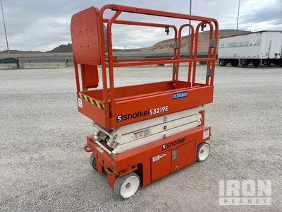 2017 Snorkel S3219E Electric Scissor Lift