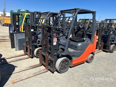 Toyota 8FGCU25 5000 lb Cushion Tire Forklift