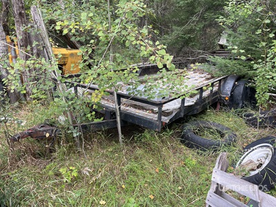 18 ft T/A Trailer utilitario (Inoperable)