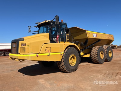 2018 Cat 745 Articulated Dump Truck