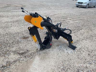 2025 GIYI GY-MBD85 Mini Backhoe digger (Unused)