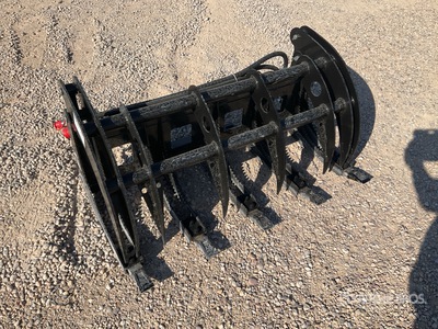 2025 GIYI GY-MCLG60 Skid Steer Grapple (Unused)