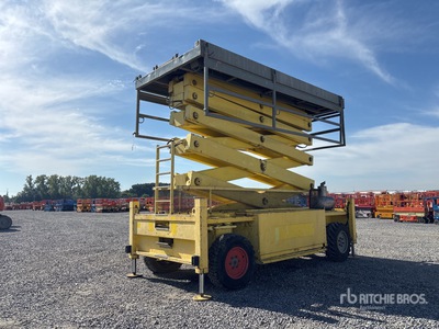 2002 Liftlux SL245-25 4x4 Diesel Elevador de tijera