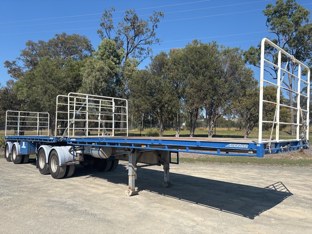 2015 MaxiTrans 15.4 m Bogie/A B-Double Combination Flatbed Trailer 2015 MaxiTrans 15.4 m Bogie/A B-Double Combination Flatbed Trailer