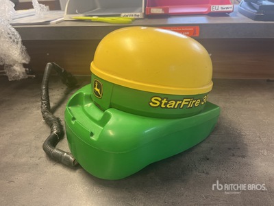 John Deere SF3000 GNSS Receiver