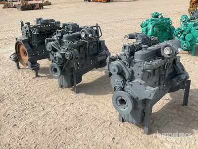 Quantity of (3) Komatsu S6D108 Silnik