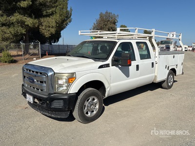2014 Ford F-250 XL 4x4 Crew Cab Utility Truck