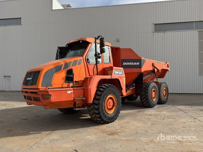 2015 Doosan DA30 Camion à benne articulé