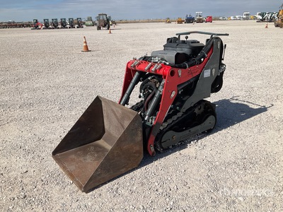 2020 Microbull Pro II 200 Crawler Loader