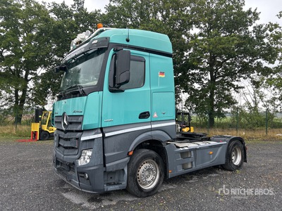 2013 Mercedes-Benz Actros 1842 T/A Sleeper Truck Tractor (Inoperable)