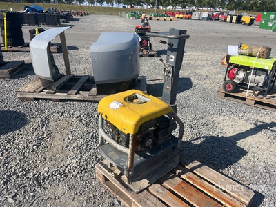 2016 Atlas Copco LG200 Vibratory Plate Compactor