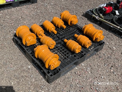 Quantity of (10) 2025 Track Roller & Carrier Roller / Lote de 10 Rodillos Guia para Tren de Rodaje (Sin Usar) (Unused)