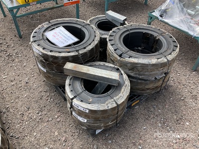 Quantity of (8) 2025 Lote de Llantas Solidas para Montacargas (Sin Usar) / Solid Tires for Forklift (Unused)