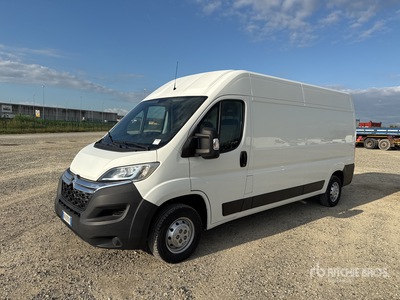 2018 Citroen Jumper 33 2.0BLUEHDI L3H2 130CV Furgoneta caja cerrada